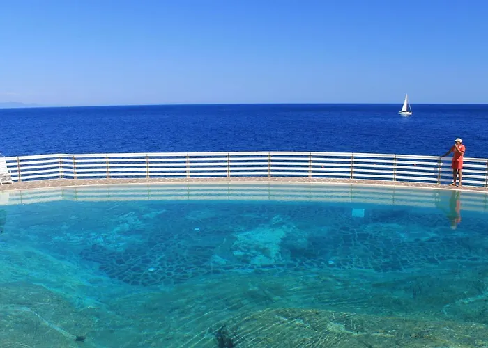 Cantinone 3 By Interhome